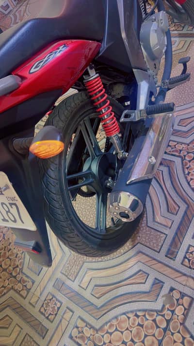 New conditions bike ha. BAs Ek tuning hoe ha. Show room condition