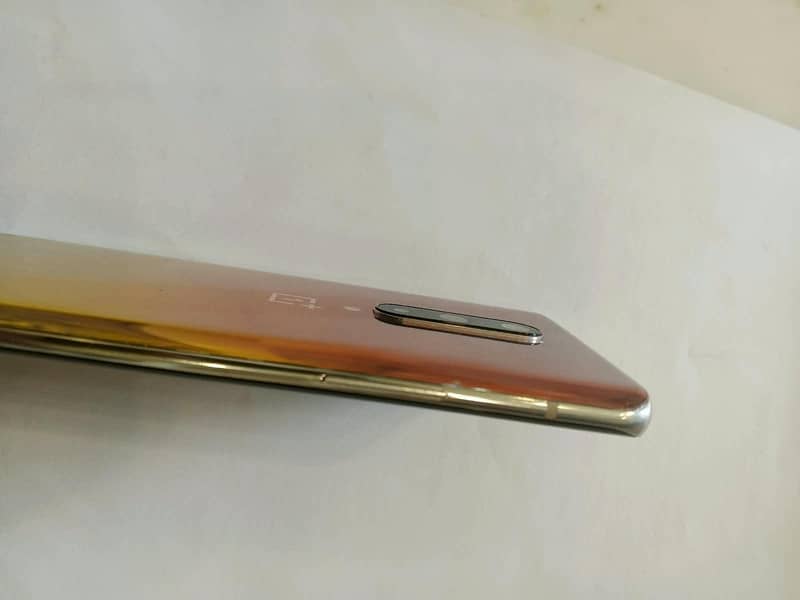 One Plus 8 5
