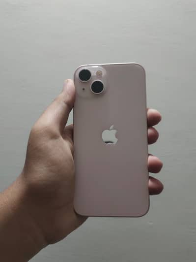 Apple iPhone 13 Excellent condition