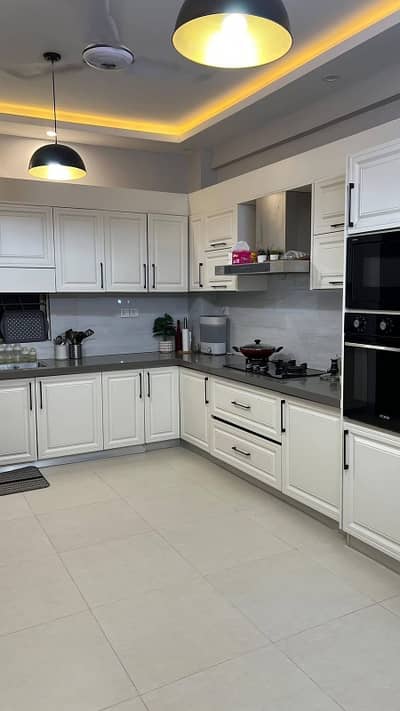 4BED DRAWING DINING FOR RENT
