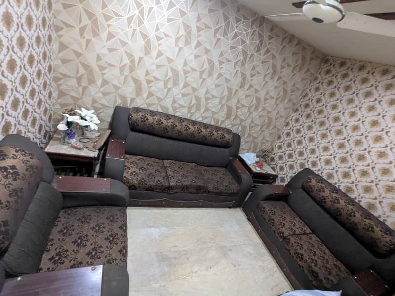 Complete sofa set 9