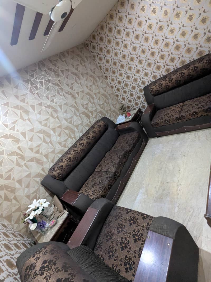 Complete sofa set 10