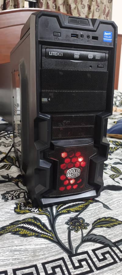 Gaming PC – Intel Core i5 4th Gen | 16GB RAM | RX 570 8GB | 256 GB SSD