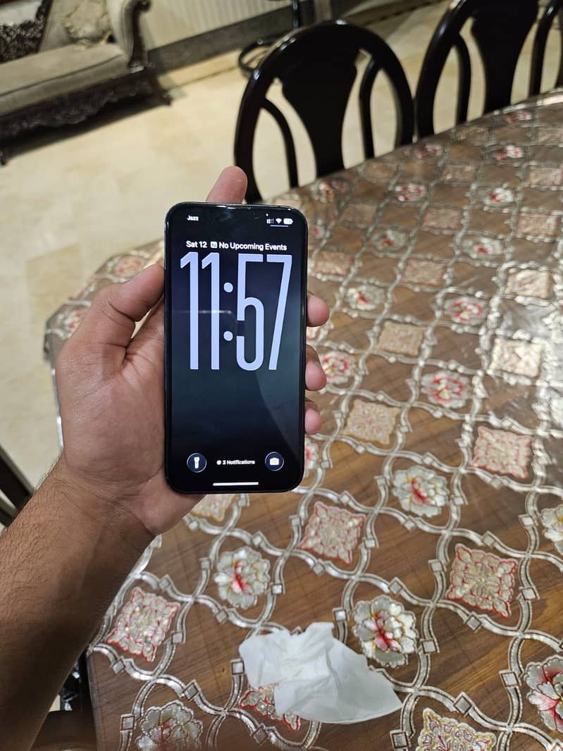 Apple iPhone 14 0