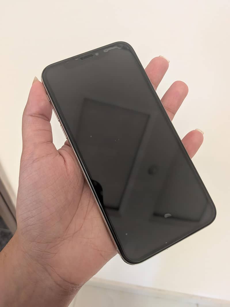 Apple iPhone X 2