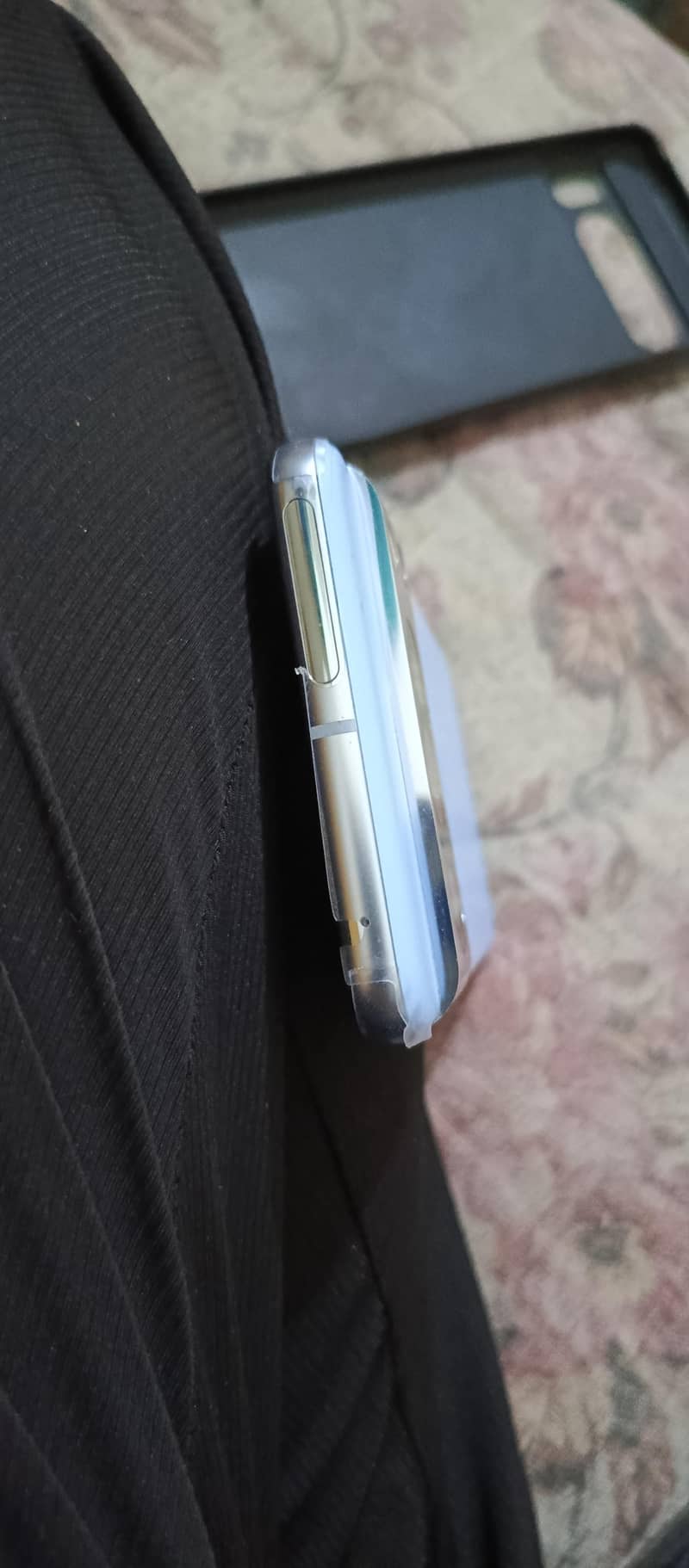 Google Pixel 8 Pro 5