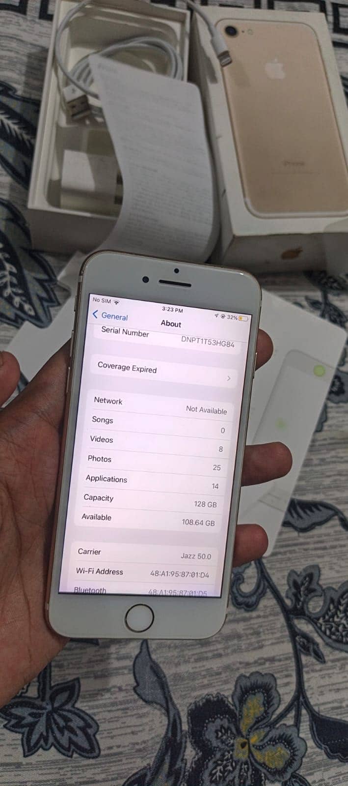 Apple iPhone 7 2