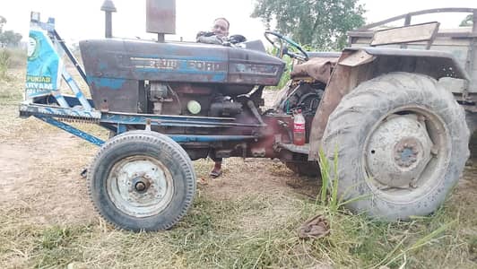 Ford 3600 tractor 1976 Model