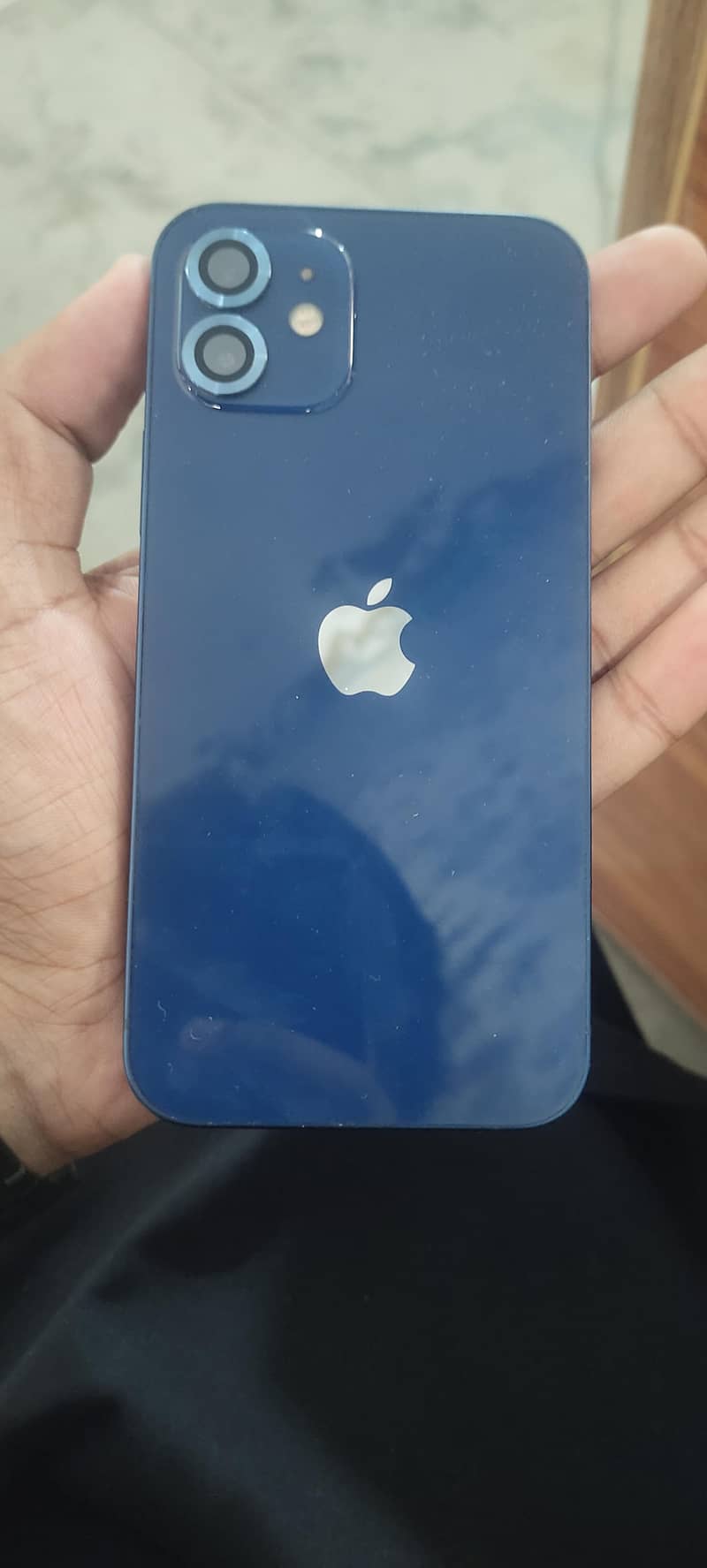 Apple iPhone 12 3