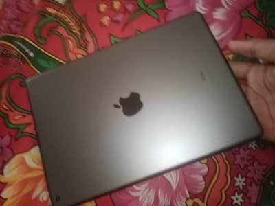 ipad 9 generation 256GB Excellent condition