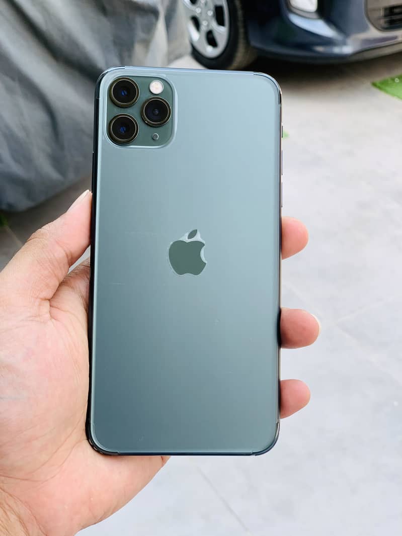 iPhone 11 Pro Max 0