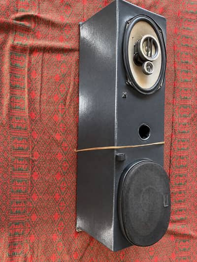 Kenwood 3-Way Speaker / Powerful Bass Speaker