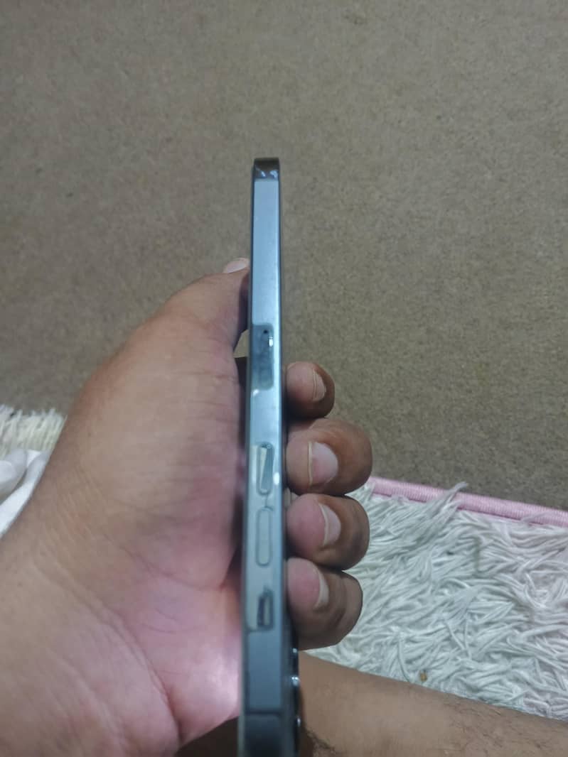Apple iPhone 12 Pro Max 5