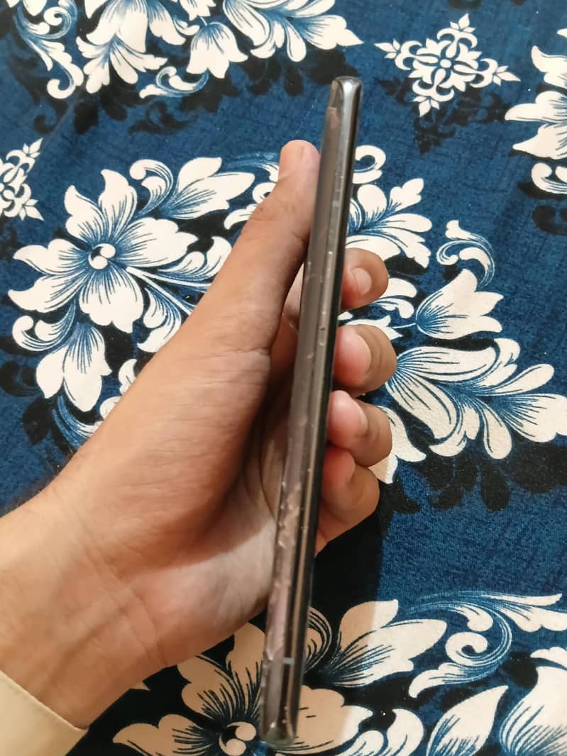 One Plus 9 Pro 5