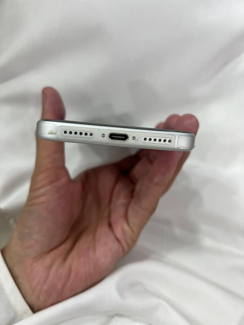 Apple iPhone 14 Pro Max 3