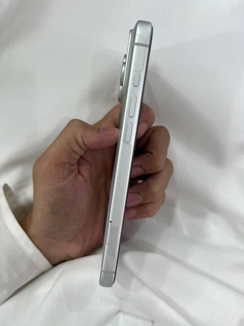 Apple iPhone 14 Pro Max 5
