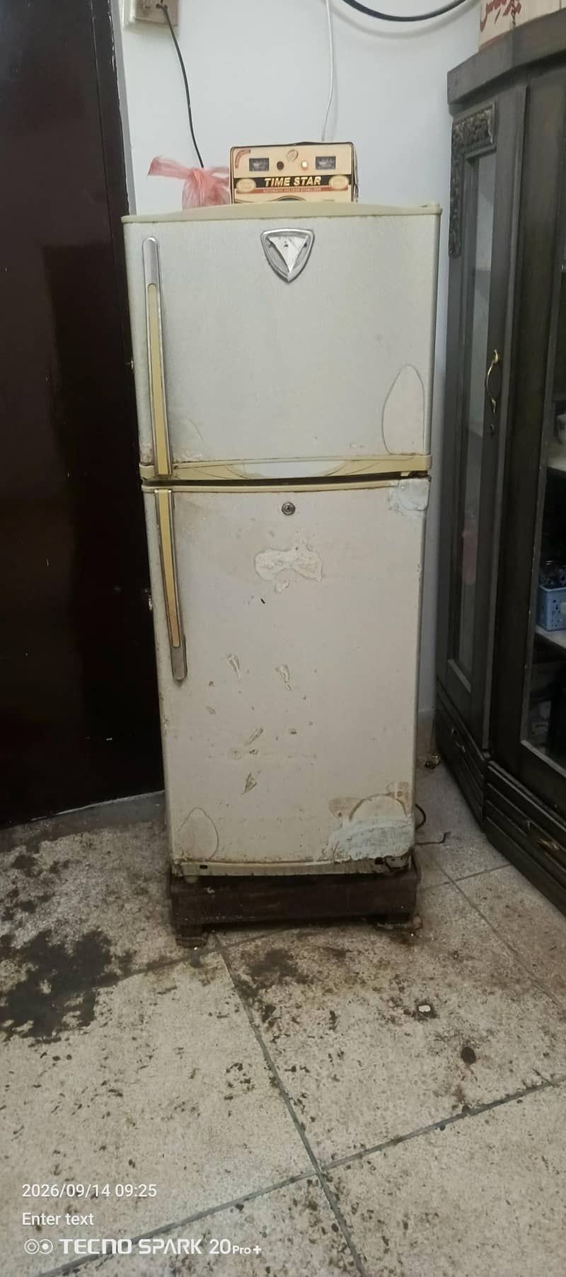 fridge 0
