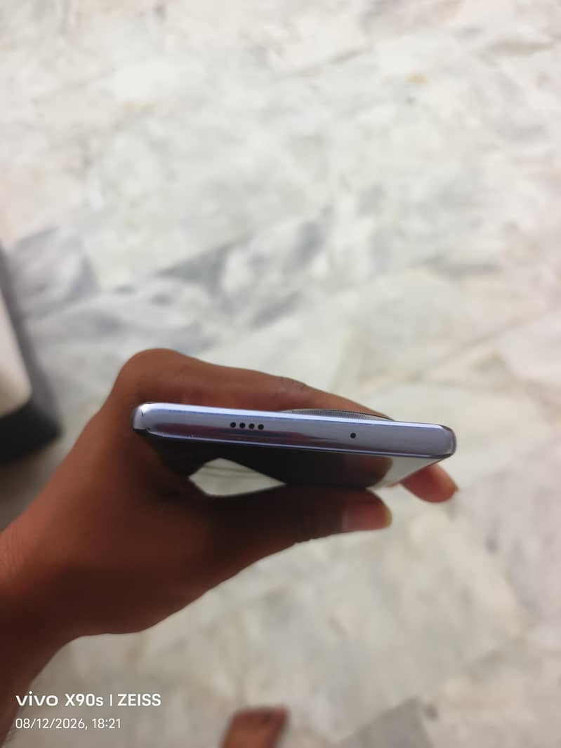 Tecno CAMON 30S 4