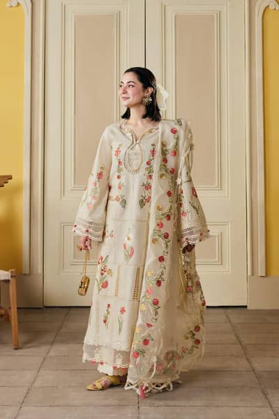 Maryam Hussain winter collection 2026