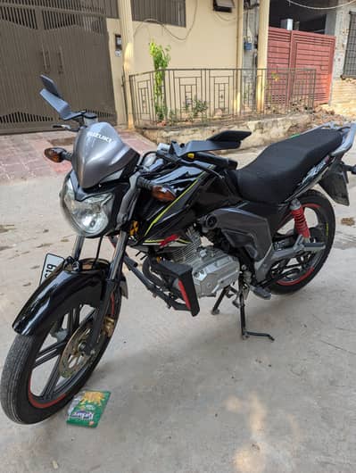 Suzuki gsx 125