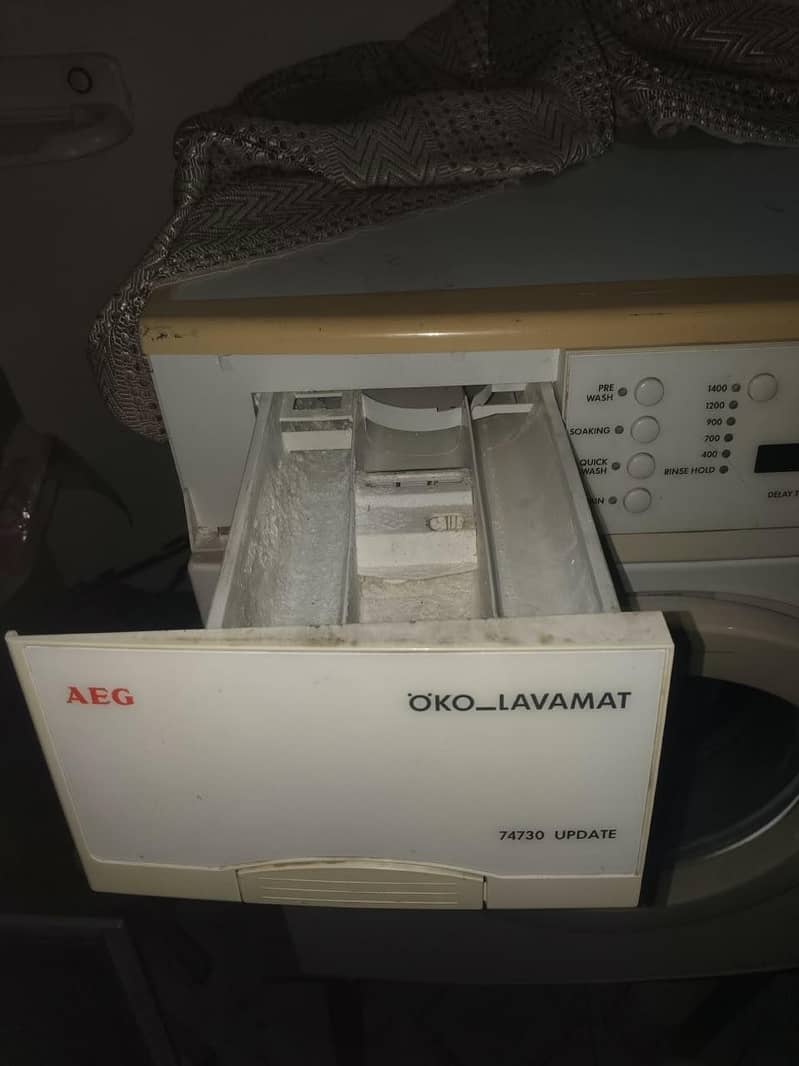 German Fully Automatic Machine AEG 1