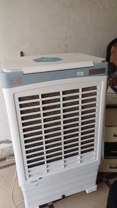 air cooler large size 00⁰new condition i-zone  urgently salel
