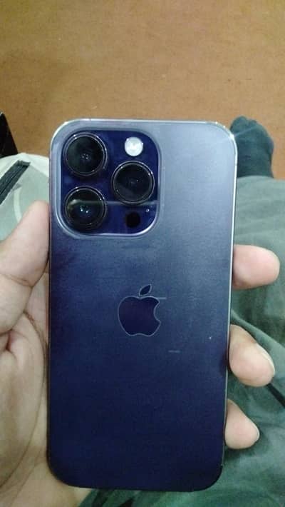 Apple iPhone 14 Pro jv