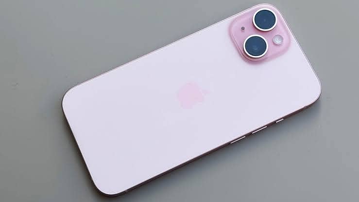 Apple iPhone 15 2