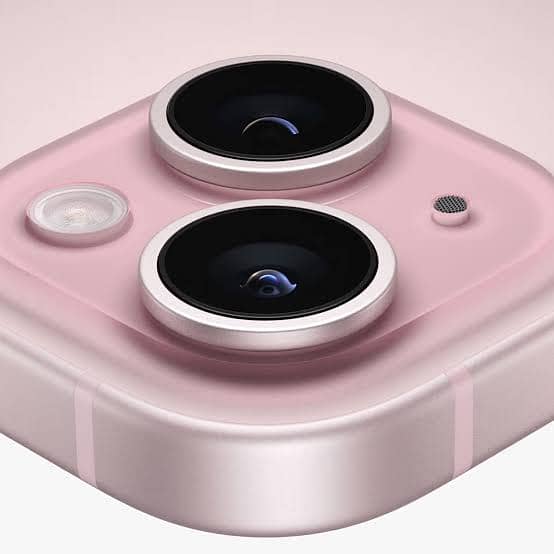 Apple iPhone 15 3