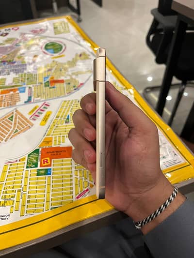 Google Pixel 8
