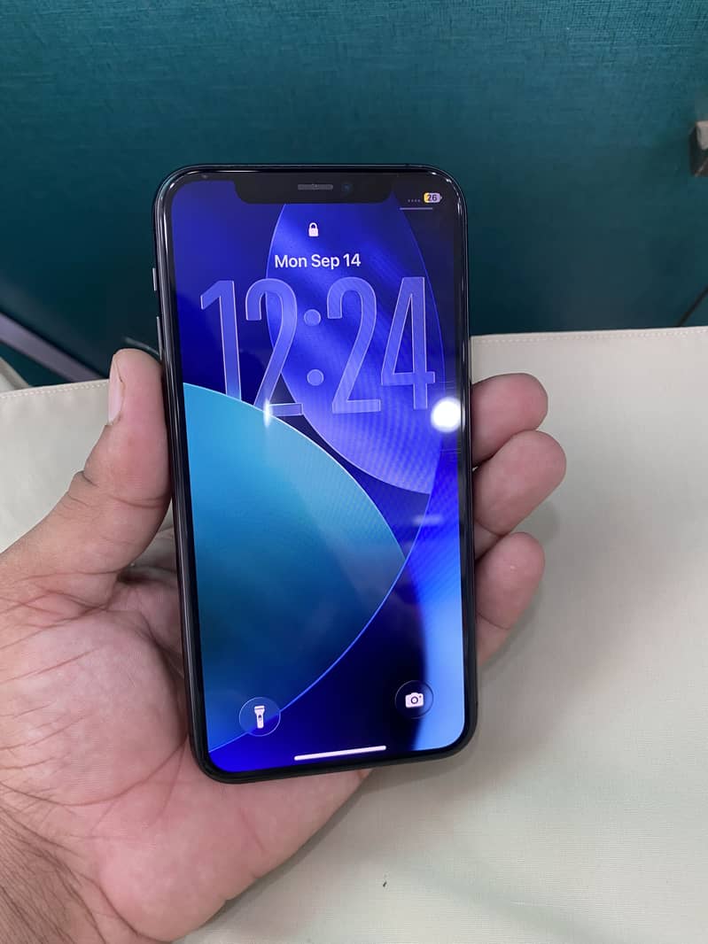 Apple iPhone 11 Pro 2