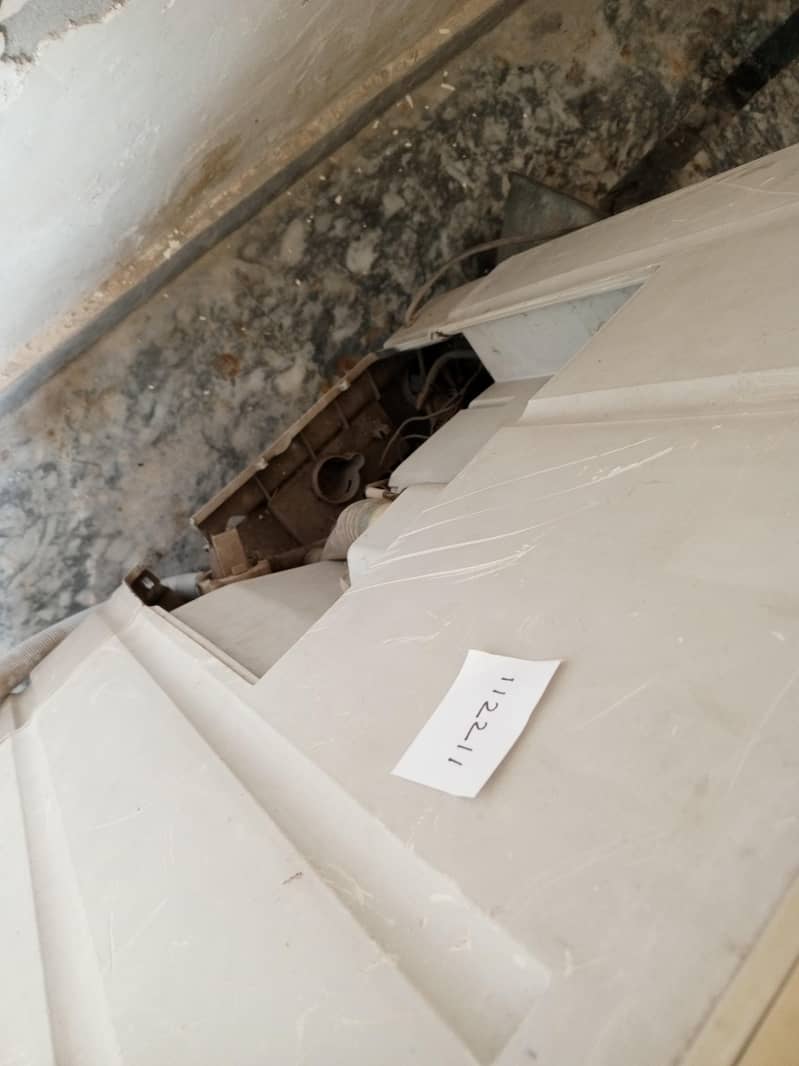 Used Washing machine, 3