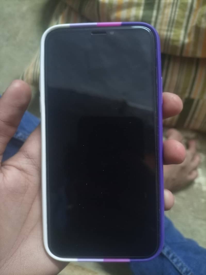 Apple iPhone X 3