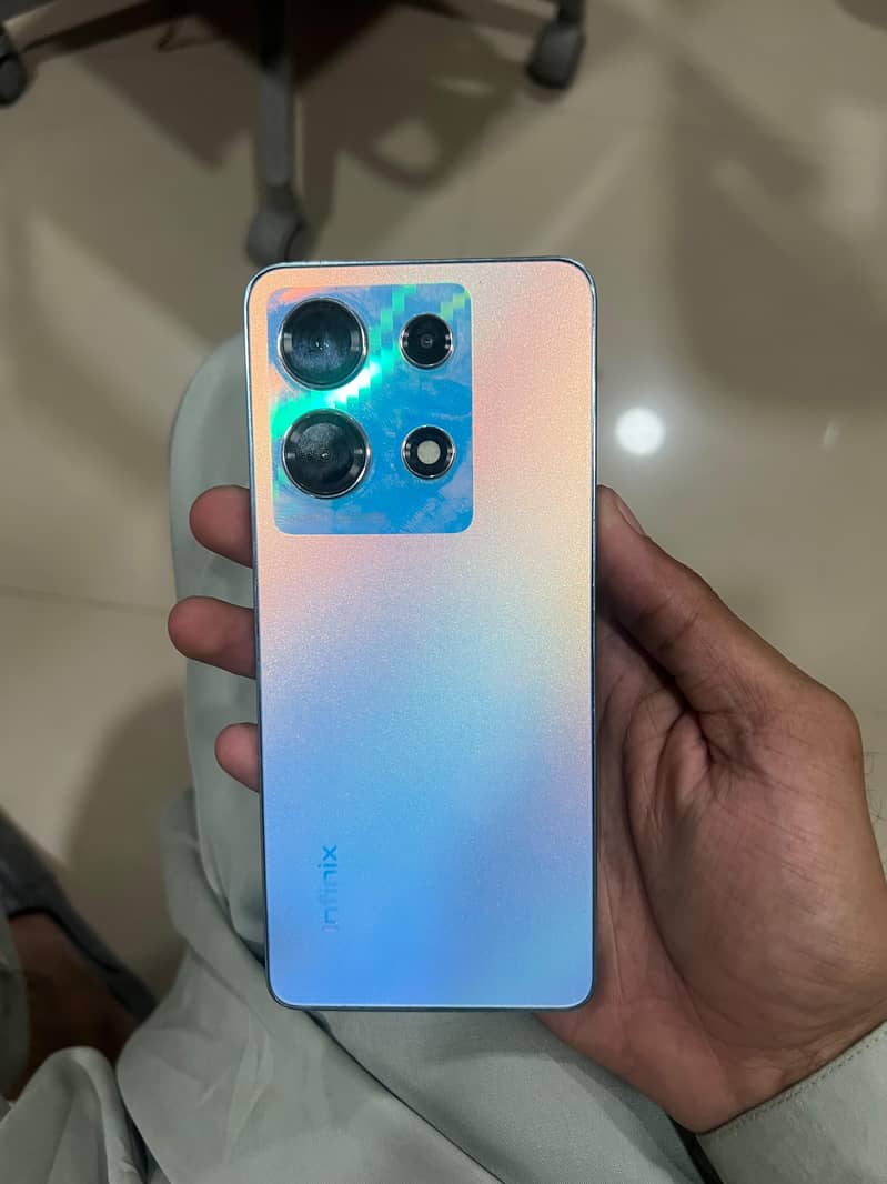 Infinix Note 30 5