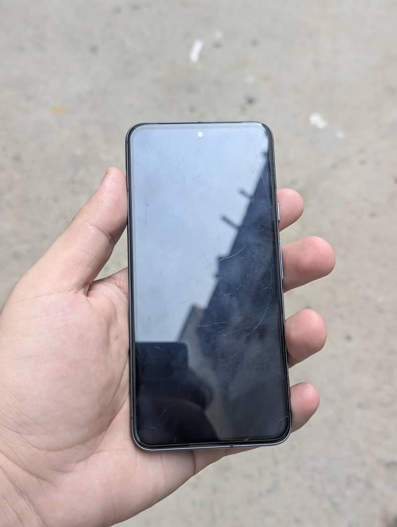 Google Pixel 8 1