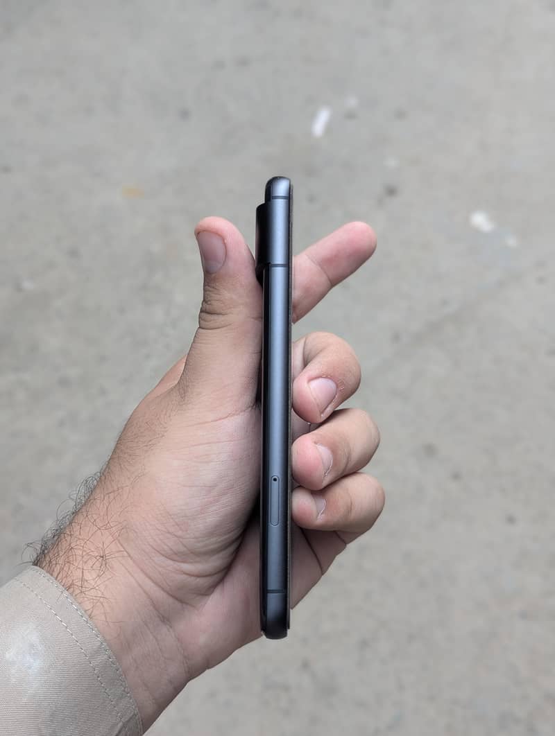 Google Pixel 8 3