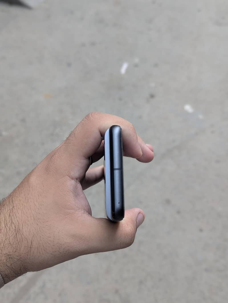 Google Pixel 8 5