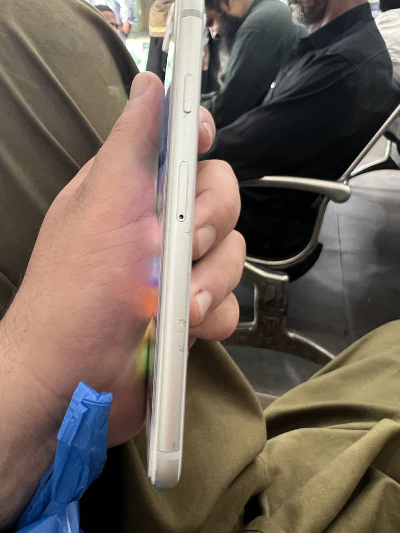 Apple iPhone 8 2