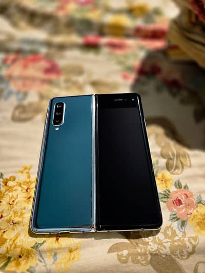SAMSUNG GALAXY Z FOLD 5G - 12GB / 512GB NON PTA