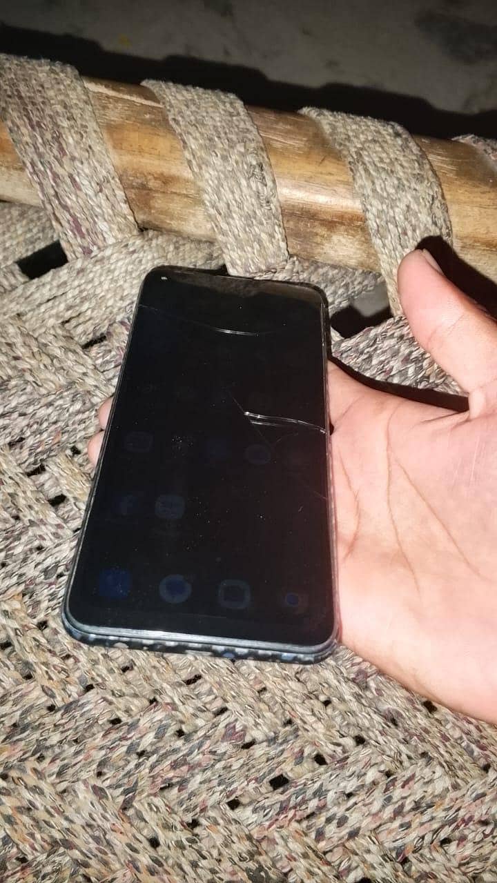Infinix Note 7 4