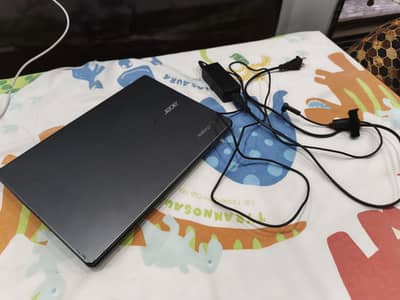 Acer chromebook C740 4GB Ram 120GB SSD