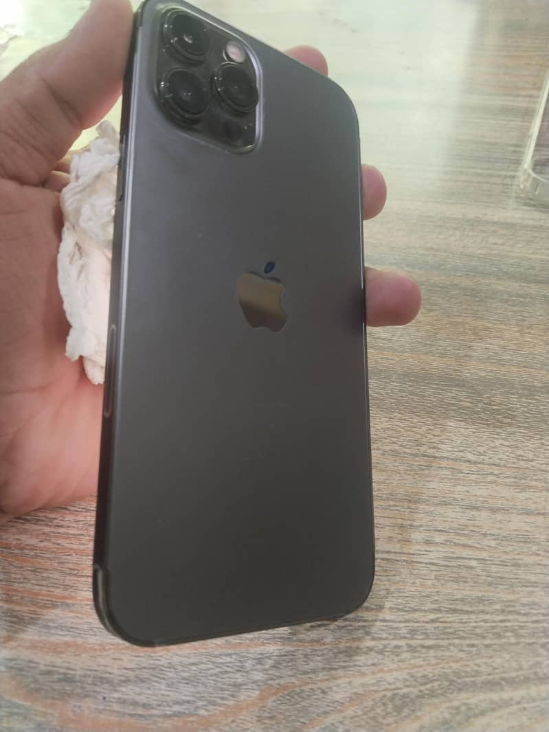 Apple iPhone 12 Pro Max 5