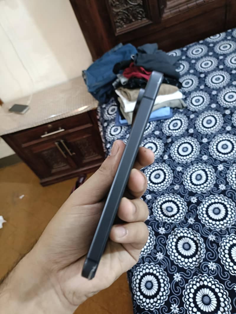 Google Pixel 9 3