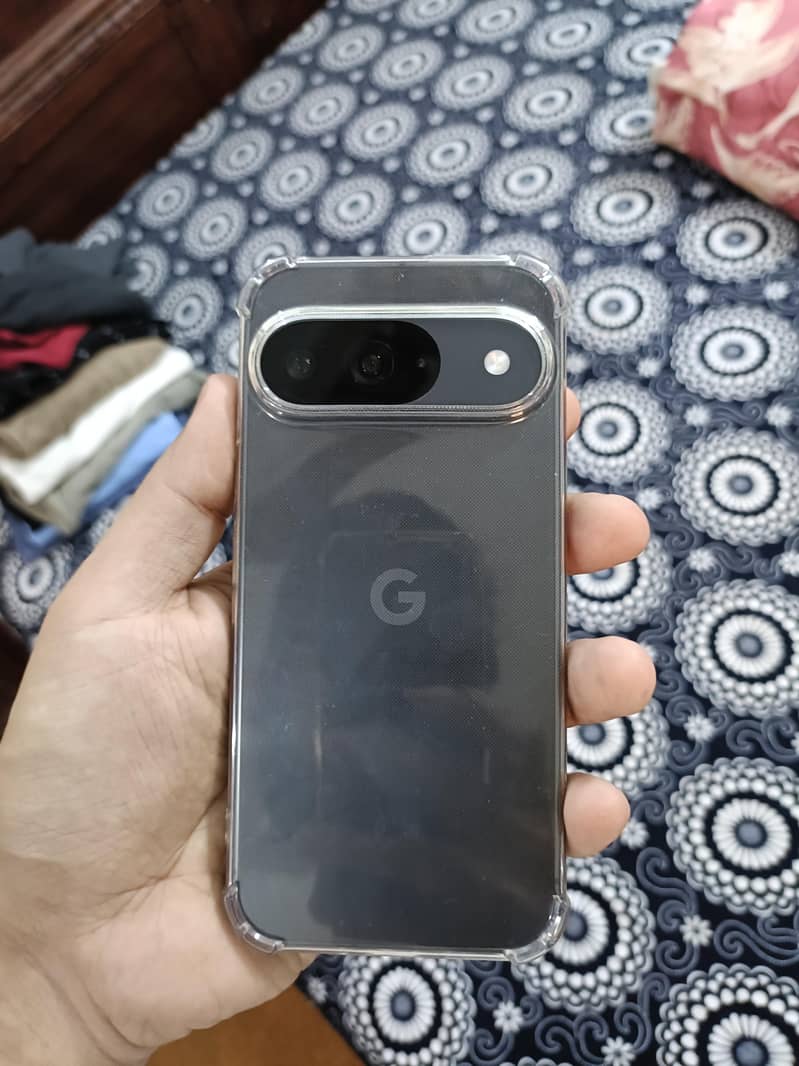 Google Pixel 9 5