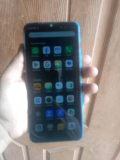 Infinix Smart 6  ( 2GB  32GB  ) Charger +Headphone
