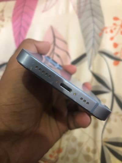 Apple iPhone 14