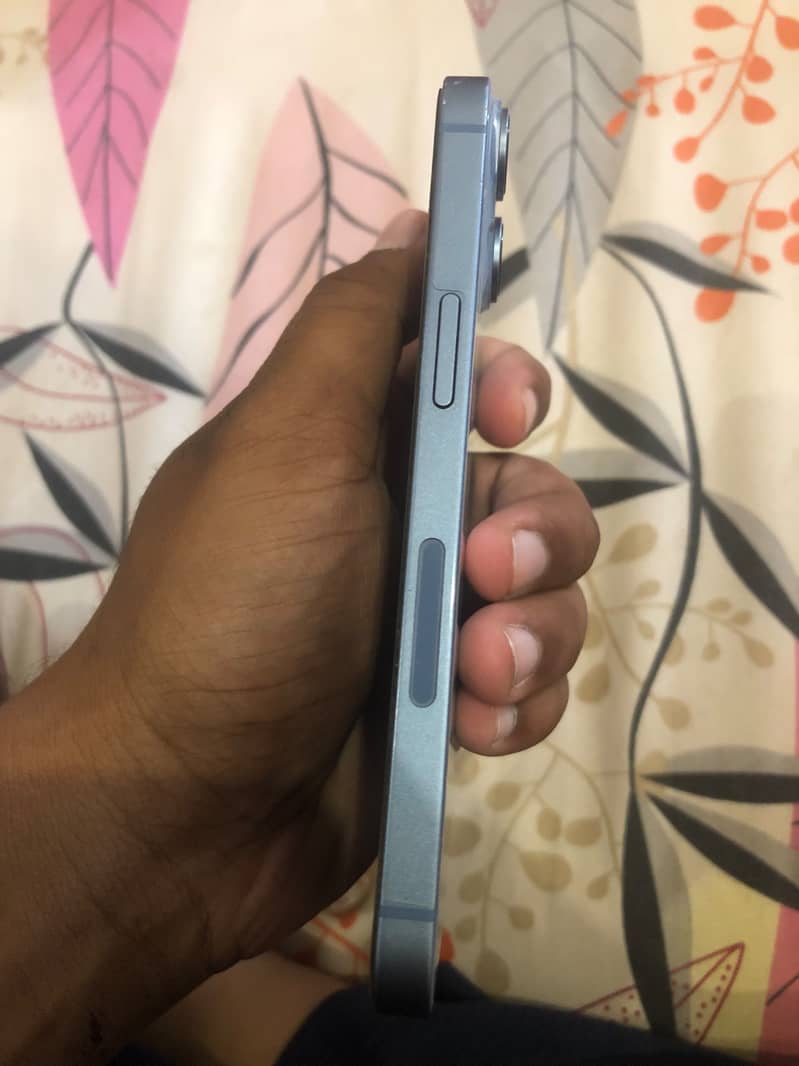 Apple iPhone 14 2