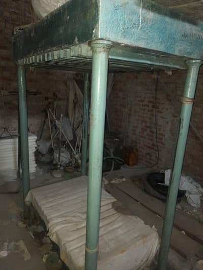 Heavy Duty Hydraulic Baling Press – For Tarpaulin & Canvas