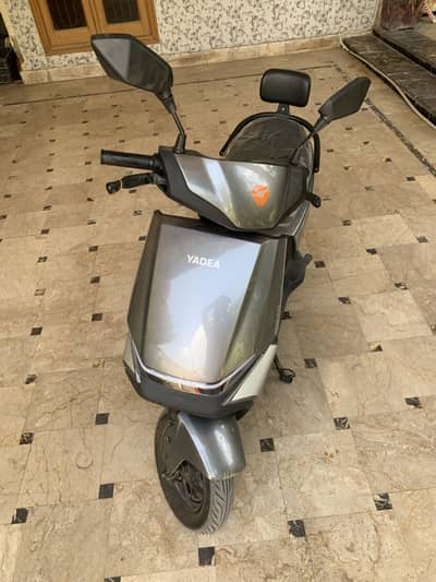  Electric Scooter | Stylish & Powerful 