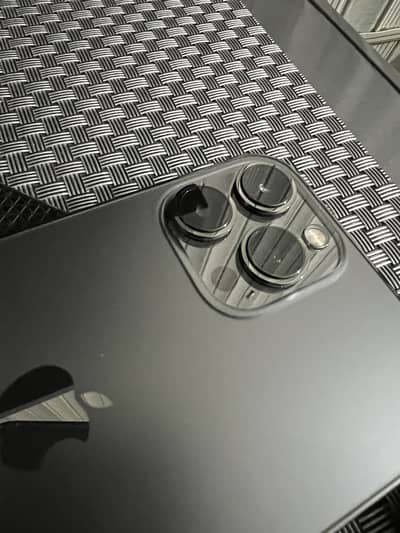 iPhone 13 Pro Max 128GB PTA 92 health